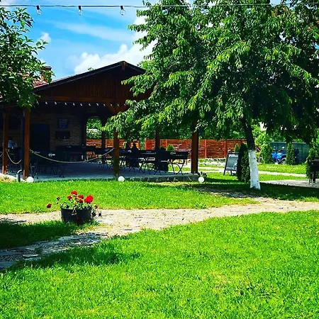 Sun Garden And Pool Campsite